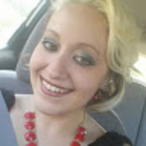 Meet your Posher, Elana